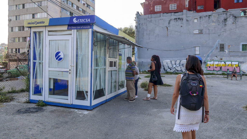 Etecsa kiosk